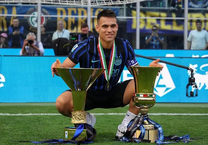 La Serie A riaccende i motori e i boomaker: chi scucir&agrave; il tricolore dal petto dell'Inter 