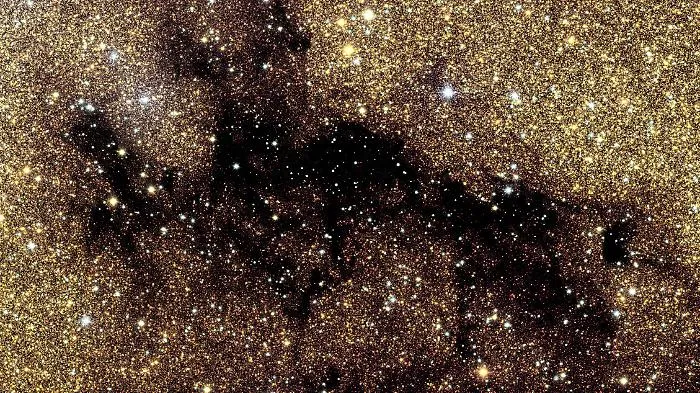 C'&egrave; dello zucchero al centro della galassia: la scoperta degli astronomi che pu&ograve; cambiare la storia 