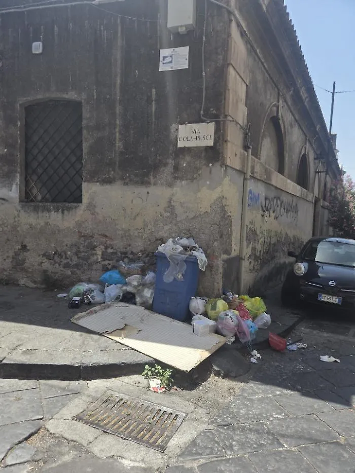 Catania via Colapesce