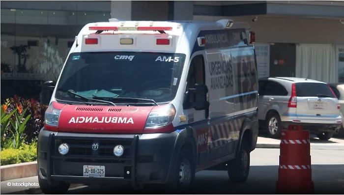 Camion travolge auto e squadra di soccorso in Messico: almeno nove morti, tra cui due minori