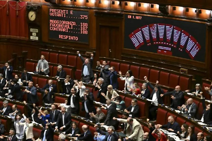 "Pantomima indegna": M5s, Avs, Pd, Iv e Pi&ugrave; Europa ritirano gli emendamenti sulla legge elettorale