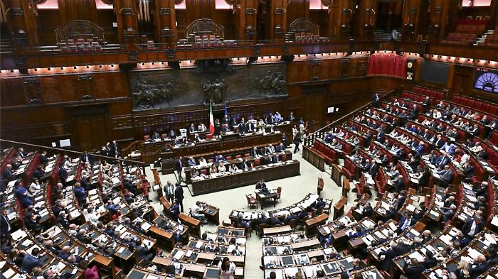 Riforma elettorale, la Camera boccia l&rsquo;emendamento sulle preferenze: maggioranza battuta per un voto