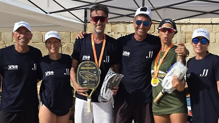 Beach tennis: successo a Cava d'Aliga del torneo TRPA