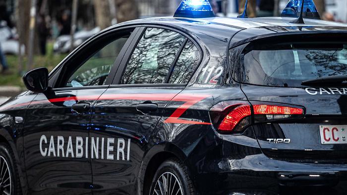 Ladri in azione al Villaggio Mos&egrave;, svaligiata cassaforte: rubati diecimila euro e un fucile da caccia