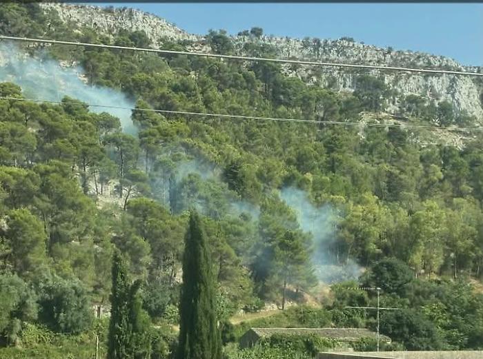 Il devastante rogo di Modica, beccato il presunto piromane