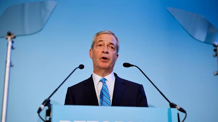 Il conto bloccato e l'ombra dei milioni: chi finanzia davvero l'avanzata di Farage?