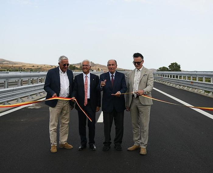 Aperto al traffico il nuovo viadotto Alfio sulla Palermo-Catania: rifatti tre chilometri di autostrada