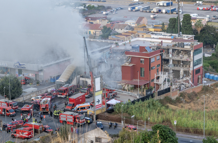Messina, an entire family and their domestic worker among the missing: the collapse without explosion