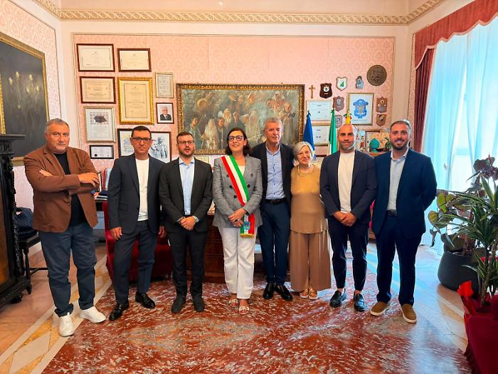La Giunta Monisteri rif&agrave; il look, tre nuovi ingressi tutti in quota Forza Italia