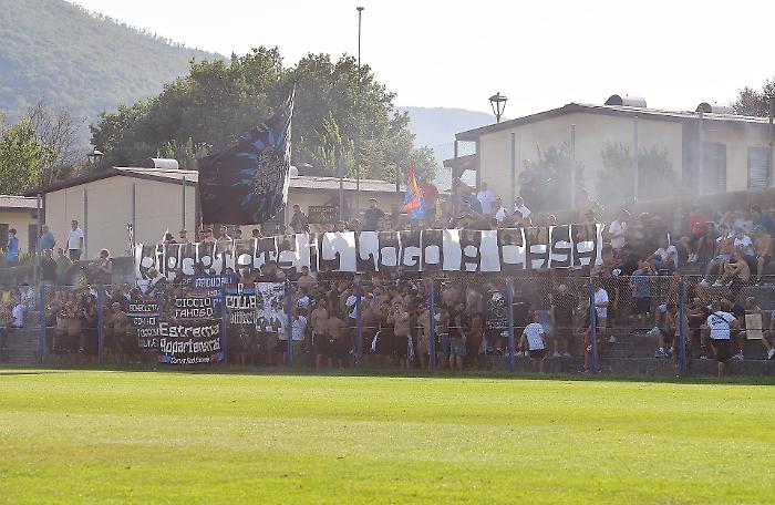 I tifosi del Catania: "Riportate il logo a casa"