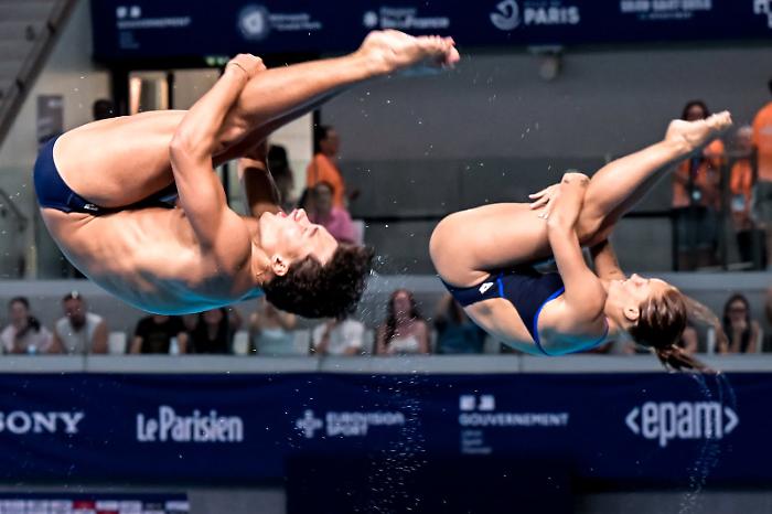 Europei di nuoto, doppio oro in due ore nei tuffi per la 24enne Chiara Pellacani