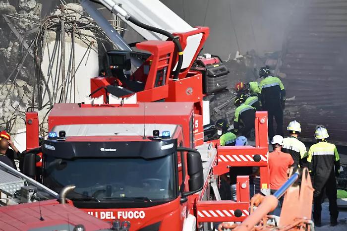 Crollo a Messina, legale della titolare del negozio cinese: &laquo;Avevano segnalato vibrazioni del terreno&raquo;