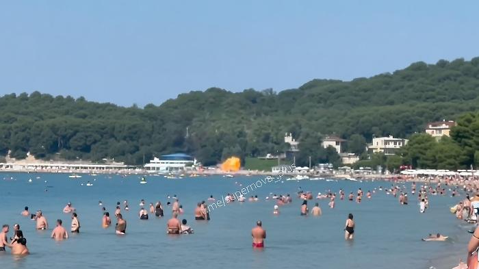 Drone ucraino abbattuto dai russi finisce su una spiaggia del Mar Nero: &egrave; strage  