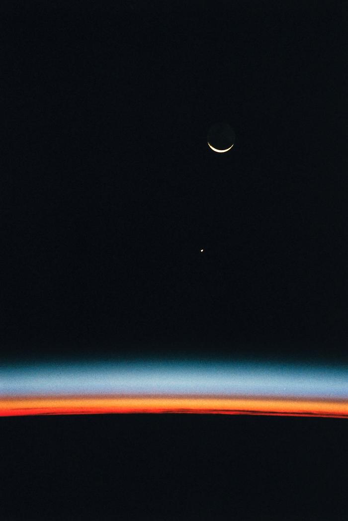 Lo SpaceX di Elon Musk si schianter&agrave; sulla Luna a 8700 km/h: studiosi col telescopio puntato 