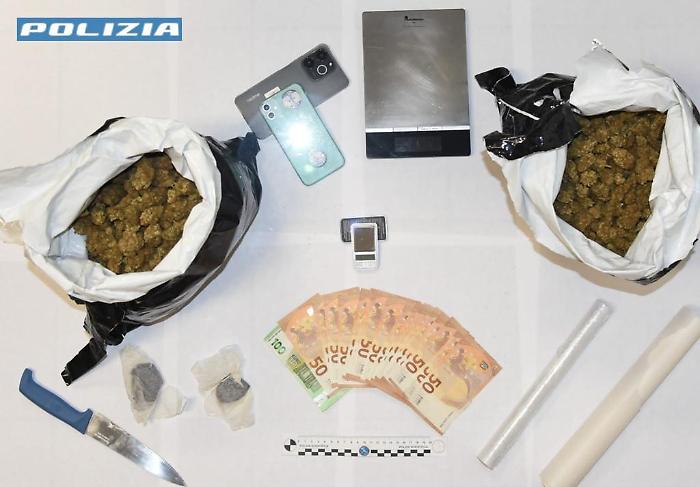 Comiso, sequestrato oltre un chilo e mezzo di droga oltre a denaro contante