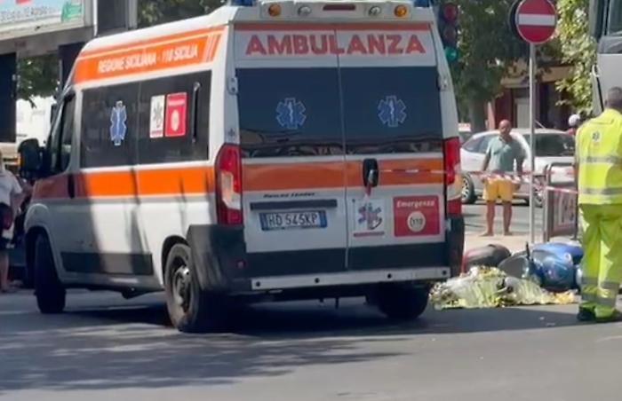 Palermo, scontro tra un tir e una motocicletta in via dei Cantieri: morto un motociclista di 28 anni