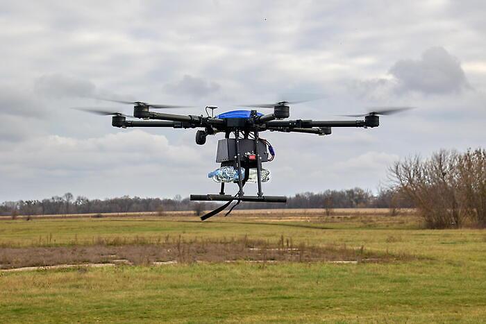 Robotica e droni: la Cina risponde alle sanzioni USA con il blocco dell'export
