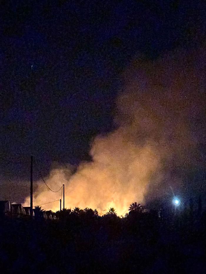 Vittoria, incendio nella notte in contrada Chiappa