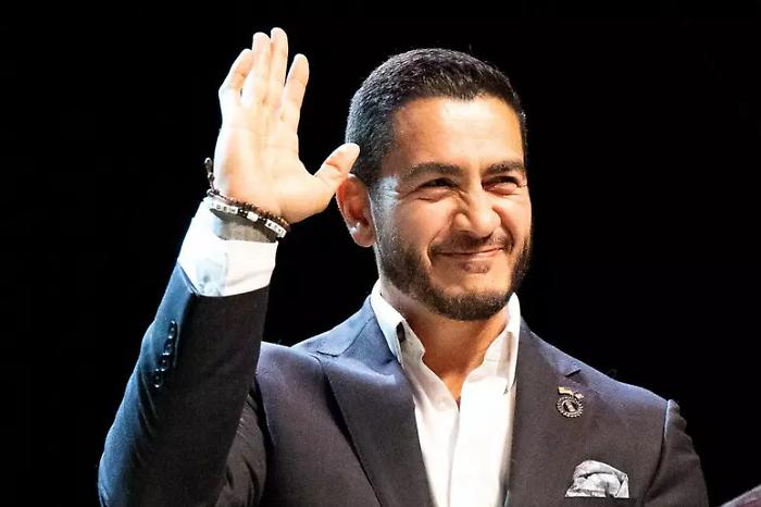 Primarie Dem:  vince il progressista Abdul El-Sayed in Michigan, secondo Nbc 
