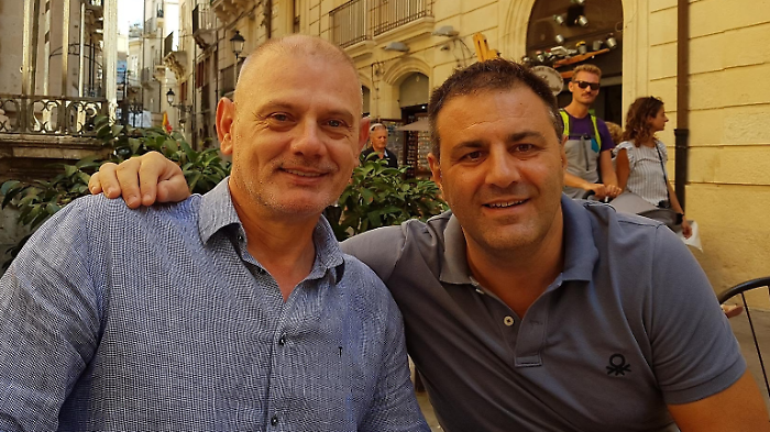 Nenad Milosevic con Gianni Attanasio suo ex compagno all'Ortigia Siracusa