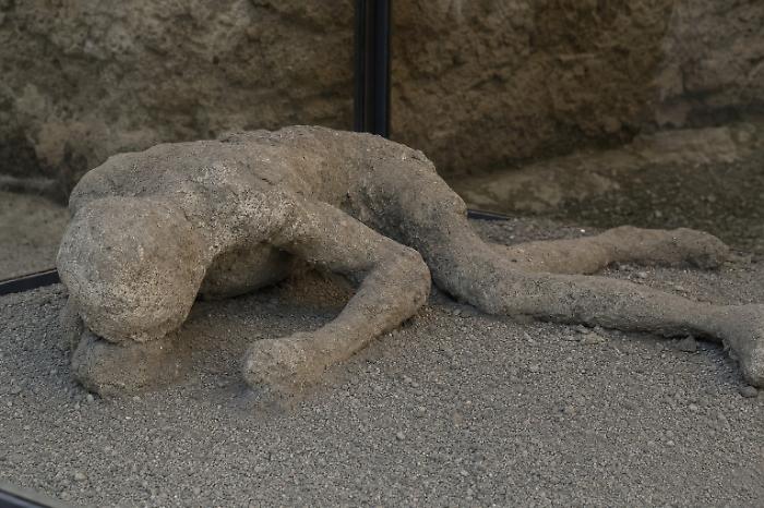 Cosa finiva nei piatti dei pompeiani? Uno studio sulle vittime dell&rsquo;eruzione riscrive la storia