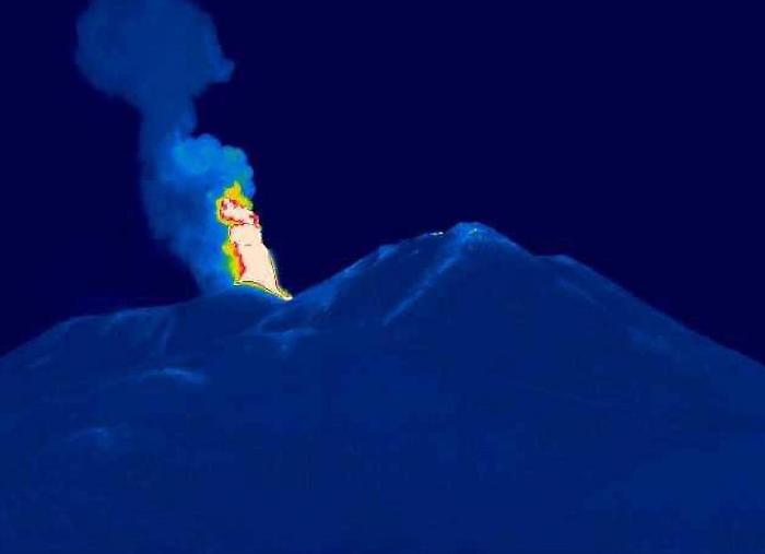 Etna domani, l'incertezza regna in quota: i tre scenari possibili per le prossime settimane 