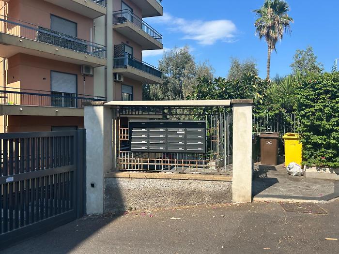 Nuovo allarme bomba a casa della sorella di Nitto Santapaola