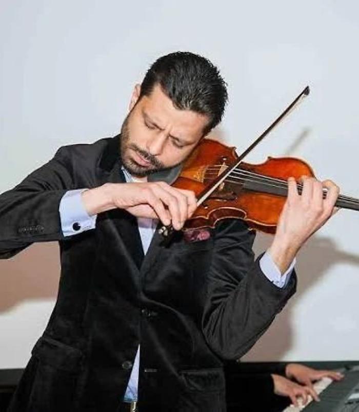 violinista&nbsp;Razvan Stoica