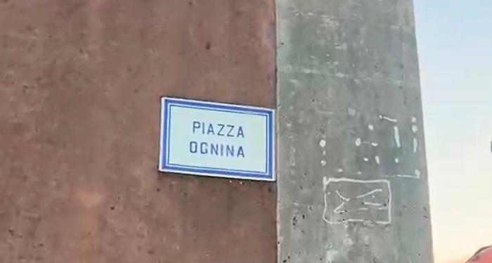 Segnalazione urgente per degrado, sporcizia e mancata manutenzione di Piazza Ognina