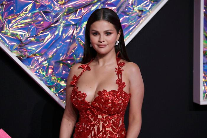Il crollo di Wondermind e gli investitori inferociti: perch&eacute; Selena Gomez pu&ograve; finire in Tribunale