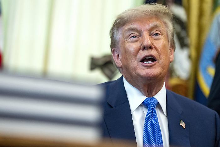 Trump shock a New York: &laquo;Dichiarer&ograve; lo Stretto di Hormuz territorio degli Stati Uniti&raquo;