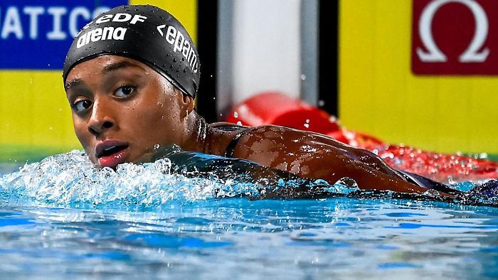 Europei di nuoto, l&rsquo;Italia accelera a Parigi: Martinenghi d&rsquo;oro, Gastaldi d&rsquo;argento, Curtis bronzo da record