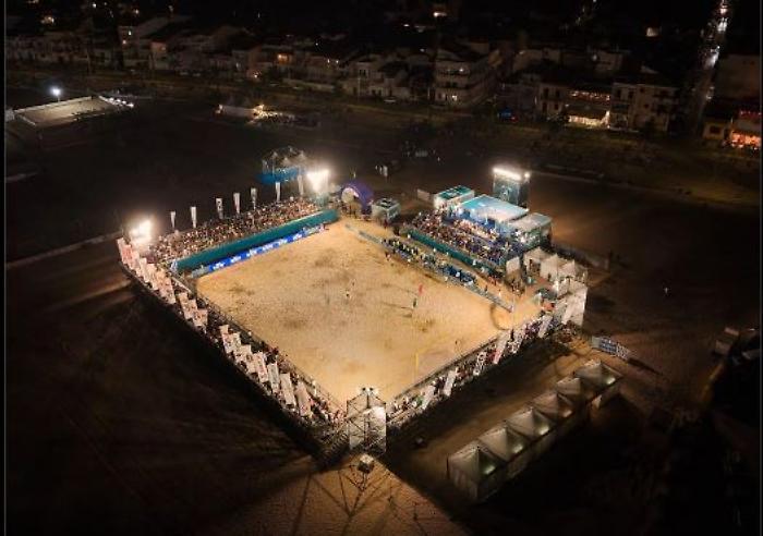 Scoglitti torna capitale del beach soccer: tre scudetti, tribune piene e boom turistico