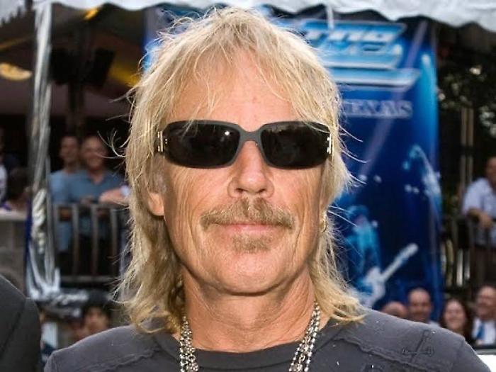 Addio all'unico membro senza barba degli ZZ Top, si ferma il groove texano