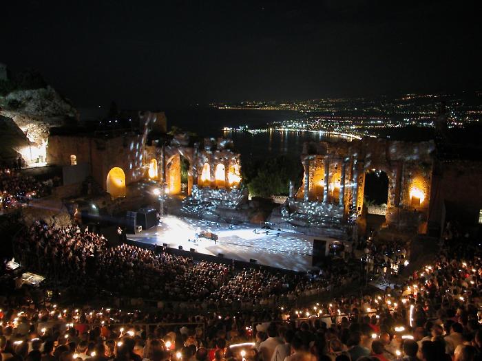 Taormina celebra 50 anni di festival di teatro: il 3 settembre al Teatro Antico lo show-evento della Fondazione Taormina Arte