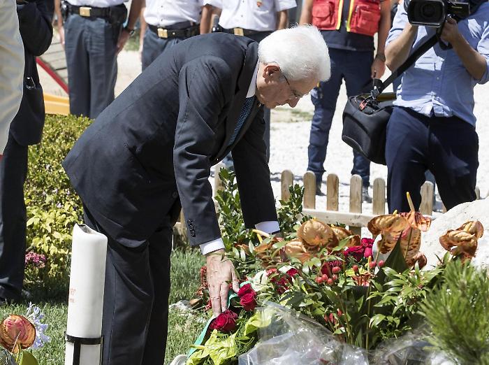  Mattarella:  &laquo;Ricostruzione e responsabilit&agrave; collettiva per restituire normalit&agrave; ai territori colpiti&raquo;