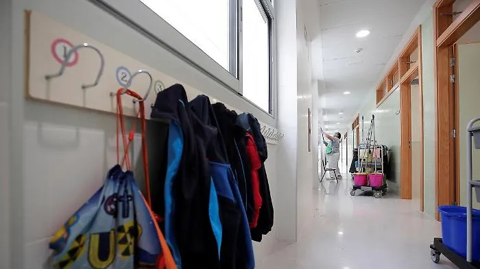 Scuola ad Enna, ennesimo taglio al personale ATA: l'allarme compatto dei sindacati