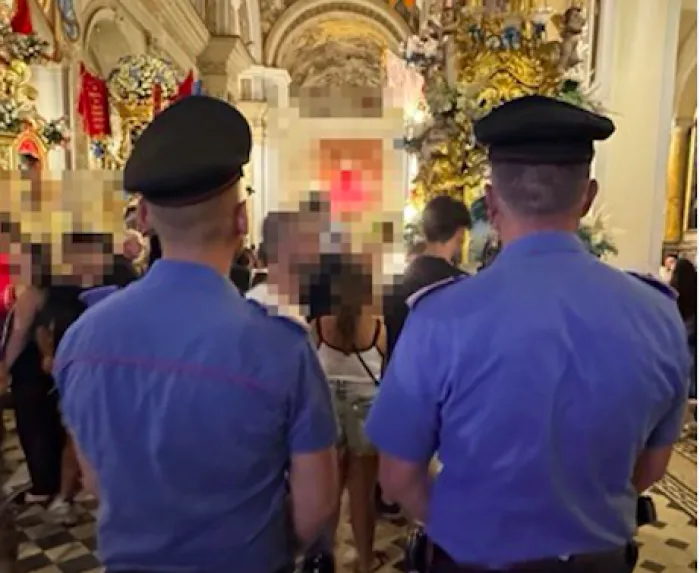 Aci Sant'Antonio, aggressione durante la Festa del patrono: tre arrestati dai Carabinieri