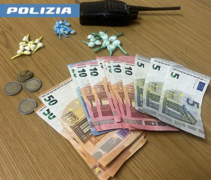 Cocaina e crack in via Capo Passero: la Polizia arresta un giovane pregiudicato