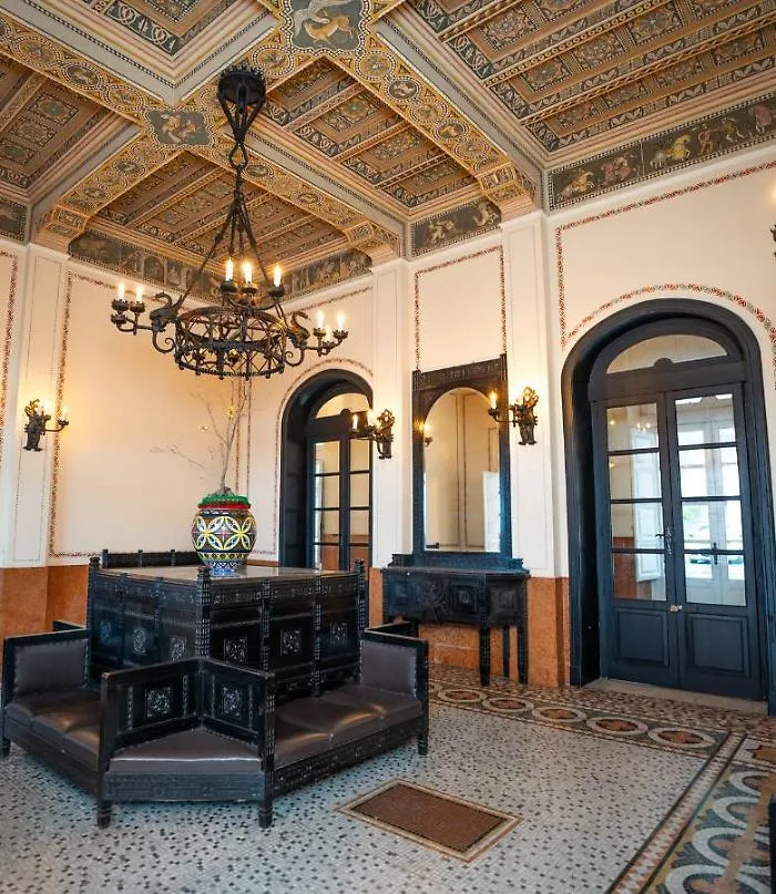  Sulle tracce di Klimt e Goethe: apertura eccezionale per la magnifica sala d'attesa di Taormina
