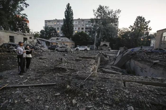 Bucha, la guerra torna a colpire il cuore civile dell&rsquo;Ucraina: 27 morti vicino a Kiev e l&rsquo;ombra di una nuova escalation russa