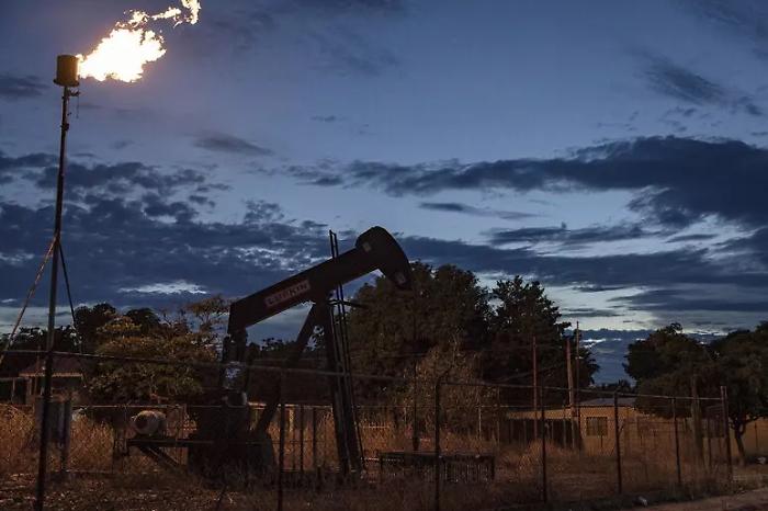 Il maxi accordo sul petrolio tra Stati Uniti e Venezuela pu&ograve; cambiare gli equilibri energetici delle Americhe