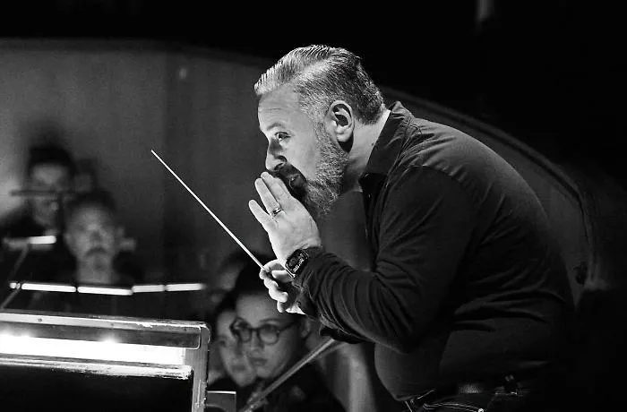 Lutto nella musica: &egrave; morto Antonino Fogliani, il direttore d&rsquo;orchestra messinese aveva 50 anni
