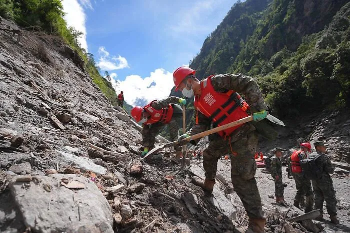 Inondazioni in Nepal e Tibet: sale il bilancio delle vittime, dei feriti e dei dispersi