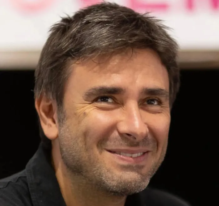 Per Alessandro Di Battista diagnosi ancora "misteriosa", "Schierarsi": &laquo;Solo la famiglia pu&ograve; confermare notizie&raquo;