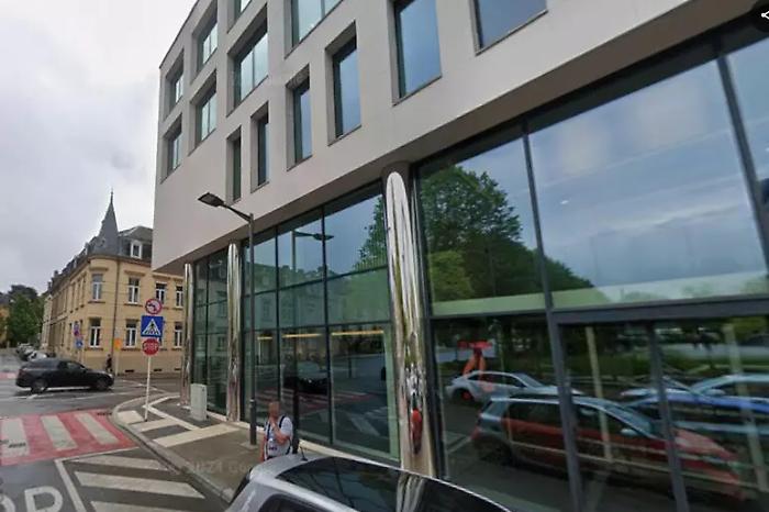 Via libera dei giudici lussemburghesi: i Del Vecchio trasferiscono il 25% di Delfin e sbloccano il riassetto della holding