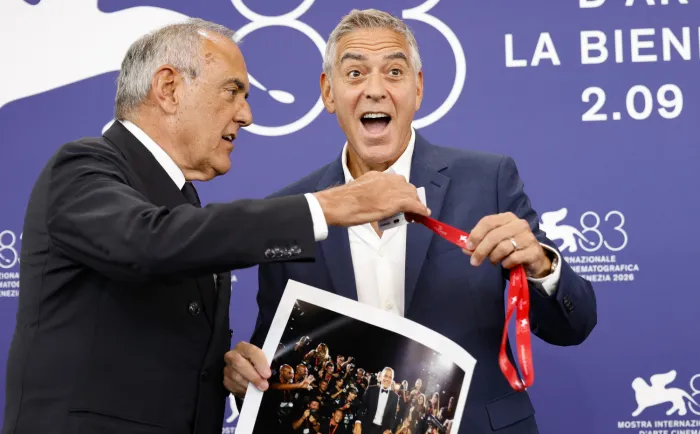 George Clooney, il Leone d&rsquo;Oro e il discorso che sposta Venezia: famiglia, cinema e attacco frontale a Trump