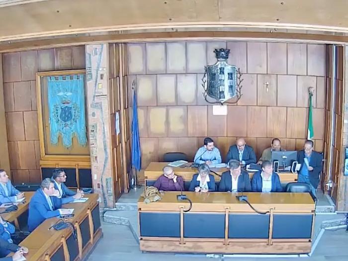 Il bilancio di previsione passa, l&rsquo;Amministrazione &ldquo;respira&rdquo;