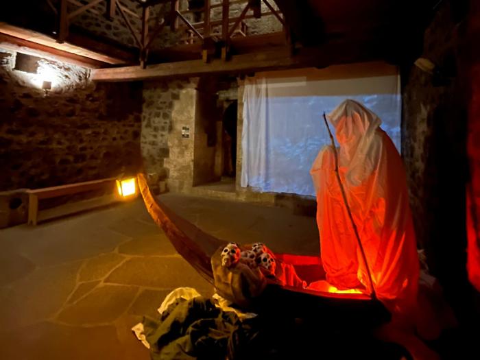 Dante torna a parlare dalle mura del Castello