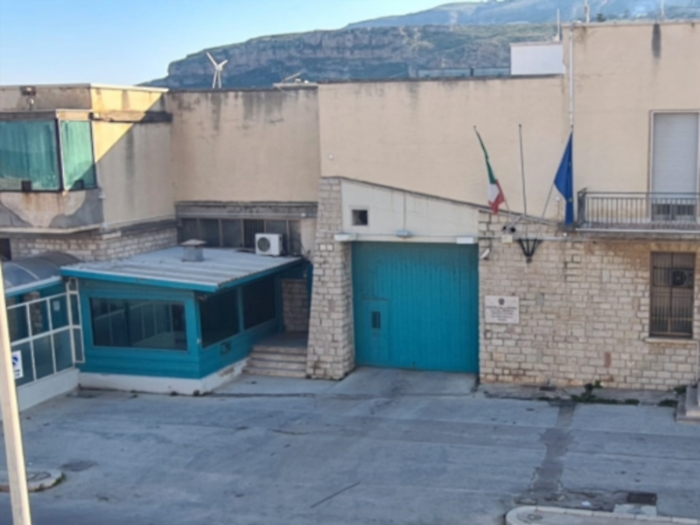 Trapani, emergenza carcere: &laquo;Strutture molto fatiscenti e voragini negli organici&raquo;
